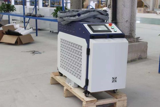Raycus 1500W 2000W 3000W Handlaserschweißmaschine mit benutzerfreundlichem Steuerungssystem