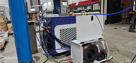 Raycus 1500W 2000W 3000W Handlaserschweißmaschine mit benutzerfreundlichem Steuerungssystem