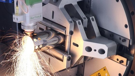Erweiterte Maschine zum Schneiden von Faserlasern mit 1 kW, 1,5 kW, 2 kW, 3 kW, 4 kW für die Rohrindustrie