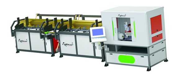 Maschine zum Schneiden von Faserlasern für Stahlrohre 1kw 2kw 3kw mit Drehgerät