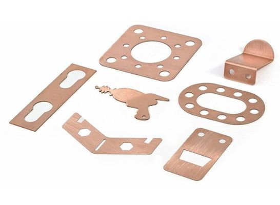 Metalllaserschneidemaschine mit Wellenlänge mit optischer Linse für die MS-Plattenherstellung
